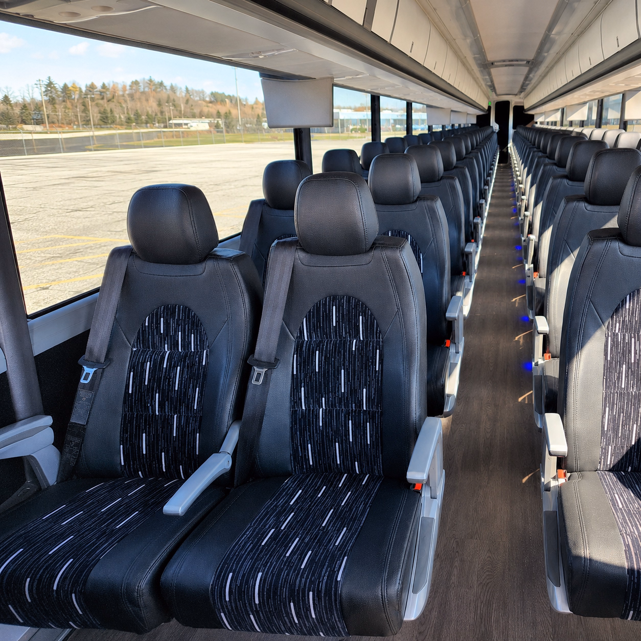 guest shuttles to brambly park and wedding venues around richmond