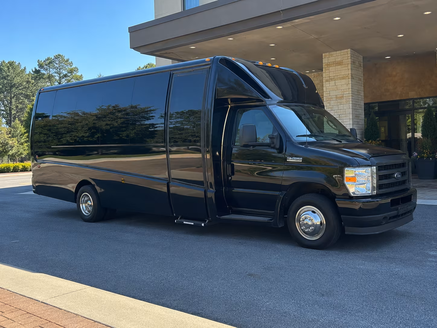 rent a bus for live music and private events around richmond