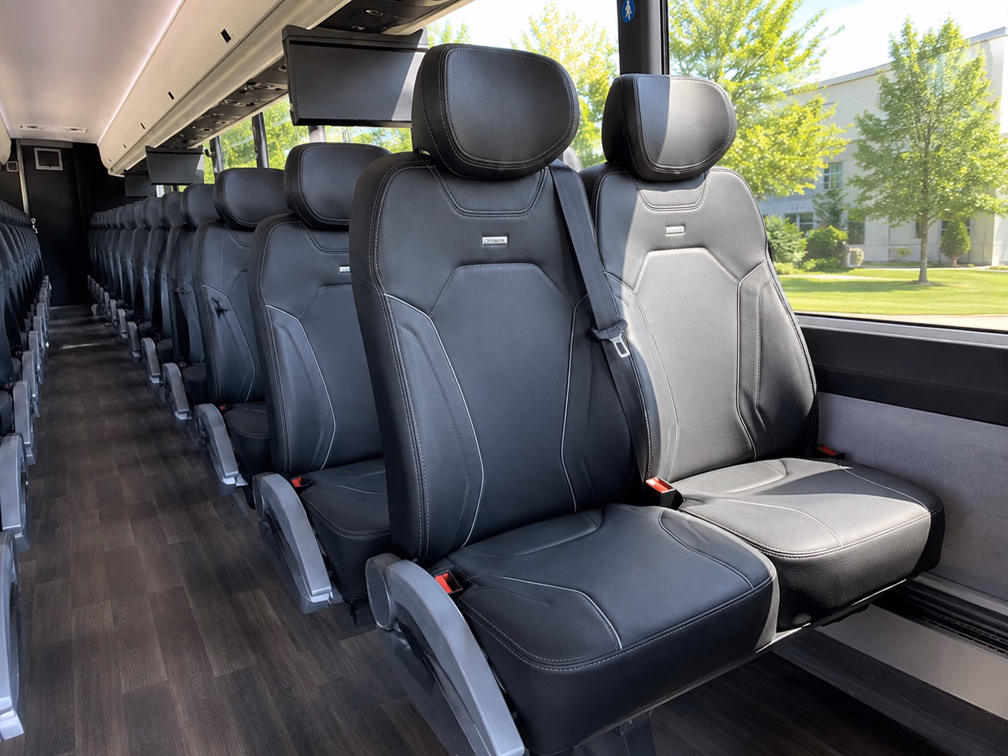 richmond airport shuttles for military and government travel